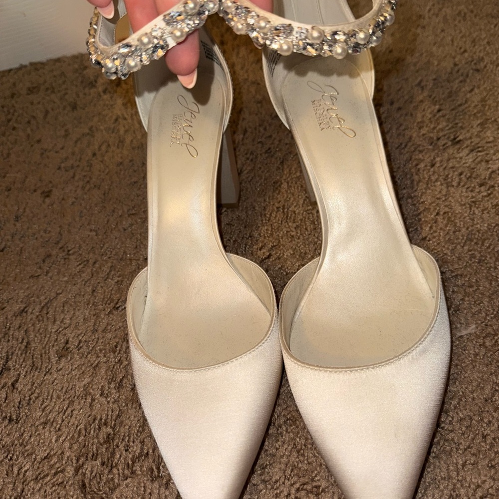 Grace Ivory Embellished Women's Heels